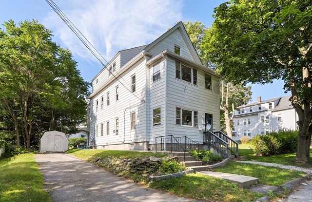 178 Cohasset St unit: 1 photos photos