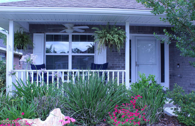 25 Rivertown Road Gallery 2