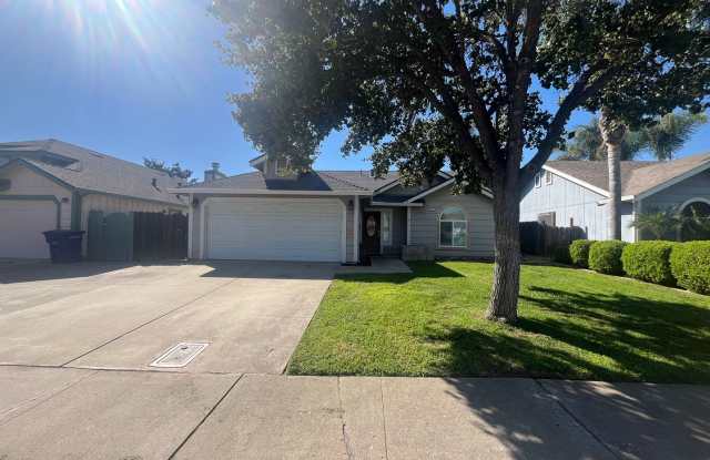 Spacious 3-Bedroom Home in Cul-de-Sac Gallery 1
