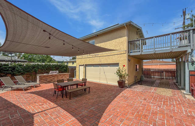 Stunning 1BA Studio in North Park w/ Private Balcony-Deck, and Shared W/D and Patio! photos photos