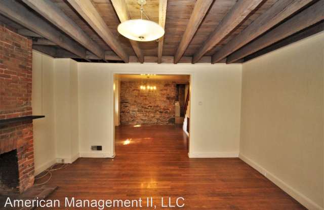 719 Bay St. Gallery 3