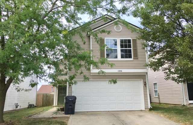 1286 Kenwood Drive - 1286 Kenwood Drive, Greenwood, IN 46143