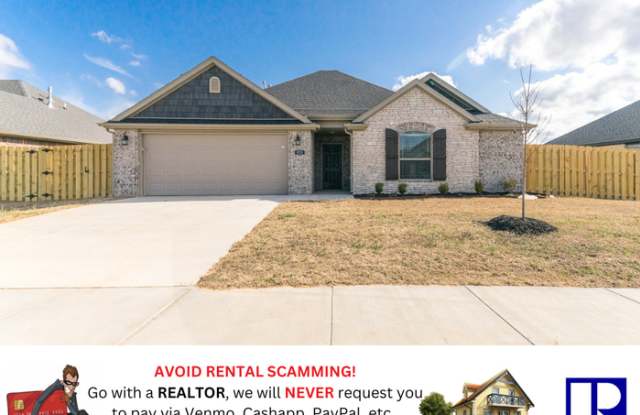 921 Sassafras Lane photos photos