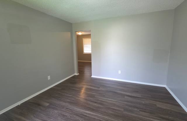 4767 Percy Rd Gallery 3