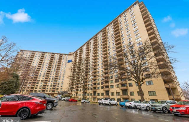 5225 Pooks Hill Road photos photos