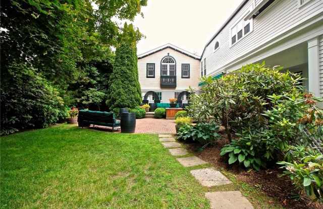 456 Bellevue Avenue Gallery 3