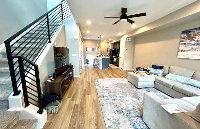 Modern Luxury Living and Gourmet Kitchen! $500 off 1st month rent Gallery 3