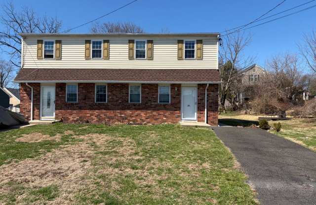 Renovated 3 Bed Twin Home for Rent photos photos