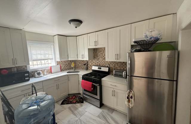 28-14 Brookhaven Ave photos photos