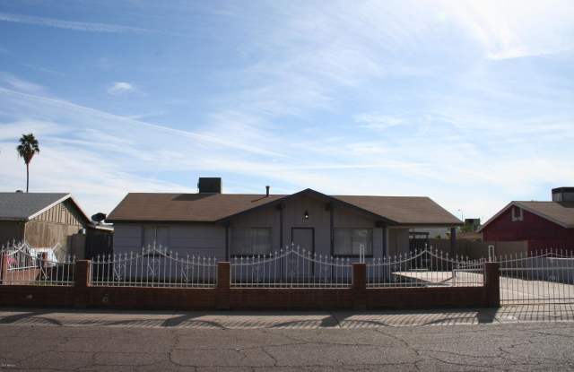 5631 W BERKELEY Road - 5631 West Berkeley Road, Phoenix, AZ 85035