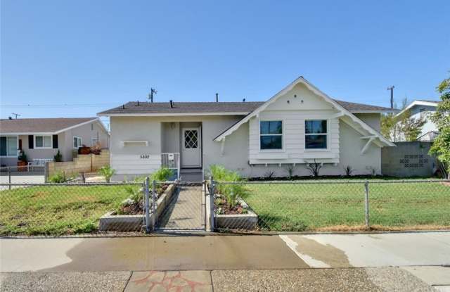5692 Lime Avenue Gallery 4
