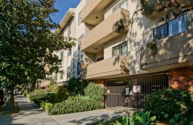 **FURNISHED OR UNFURNISHED** BRIGHT, SPACIOUS  AIRY, 1529 SQ FT, CORNER END-UNIT CONDO W/ GREENERY VIEWS, SPACIOUS BALCONY OVERLOOKING POOL/JACUZZI/COURTYARD CLOSE TO EVERYTHING! - 1944 Glendon Avenue, Los Angeles, CA 90025