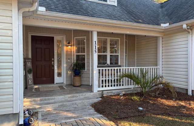 Gorgeous Furnished home in Morehead City! photos photos