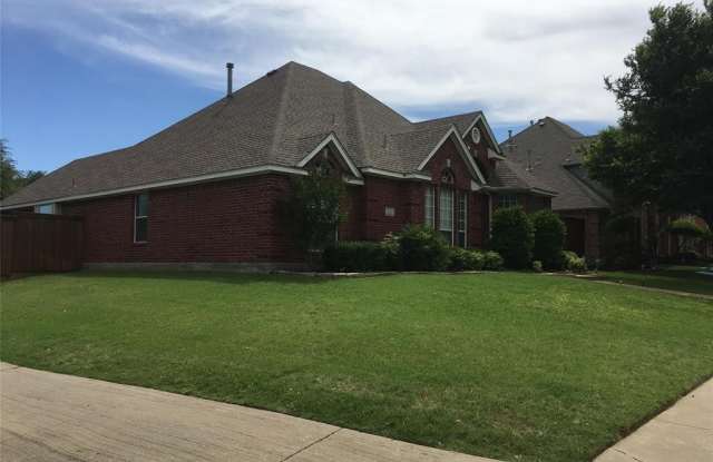 3312 Estacado Lane Gallery 2