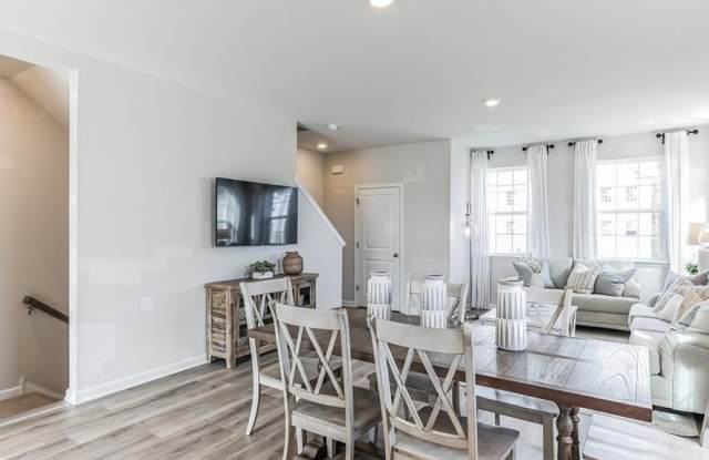 260 MACOUN Way Gallery 4