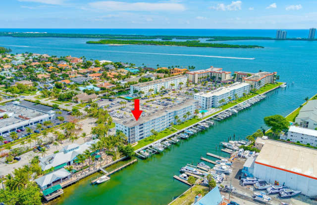 108 Paradise Harbour Boulevard photos photos
