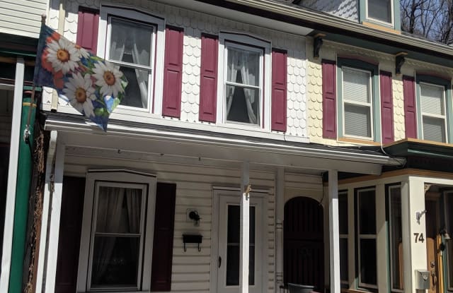 76 W Broadway - 76 West Broadway, Jim Thorpe, PA 18229