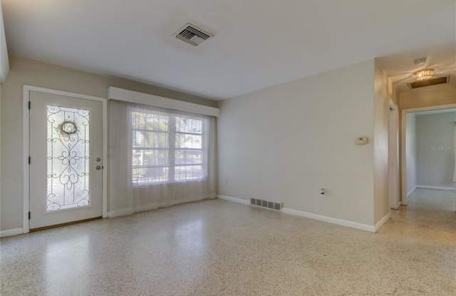 151 BUENA VISTA DRIVE N Gallery 4