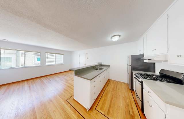 600 Oak photos photos 600 Oak photos photos