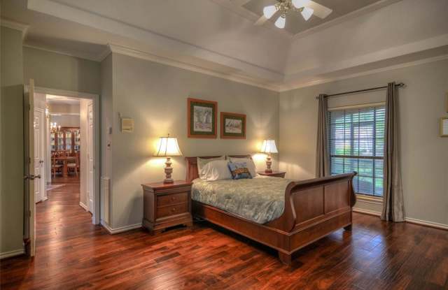 221 Springs Edge Drive Gallery 4
