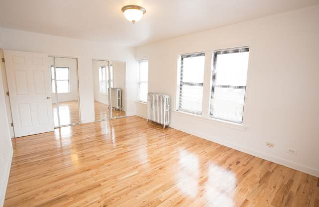 Woodlawn Terrace Gallery 3