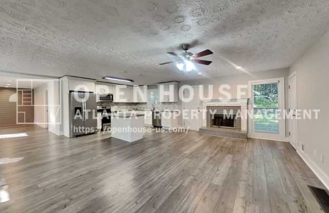 466 Ladora Drive Gallery 3