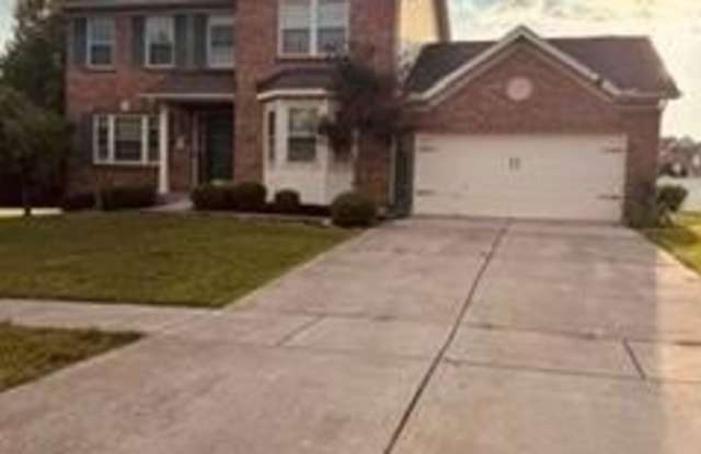 2899 Creekside Drive Gallery 1