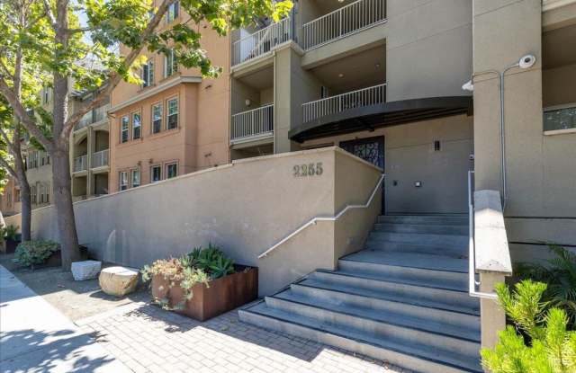Parc Crossing 1 Bed 1 Bath Unit in Mountain View Available Now!!!! photos photos