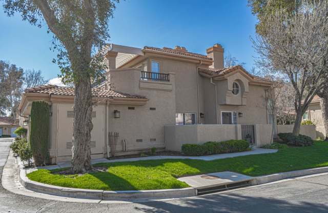 COMING SOON! Las Ventanas 2 Bedroom Towhome for Rent in Valencia! - 23926 Arroyo Park Drive, Santa Clarita, CA 91355
