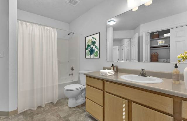 Penn Station Apartments Gallery 2