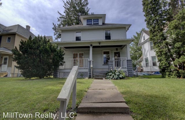 707 W. 17th St. - 707 West 17th Street, Davenport, IA 52804