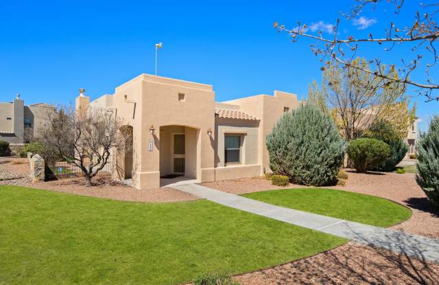 Spacious Home in Del Prado with pool access photos photos