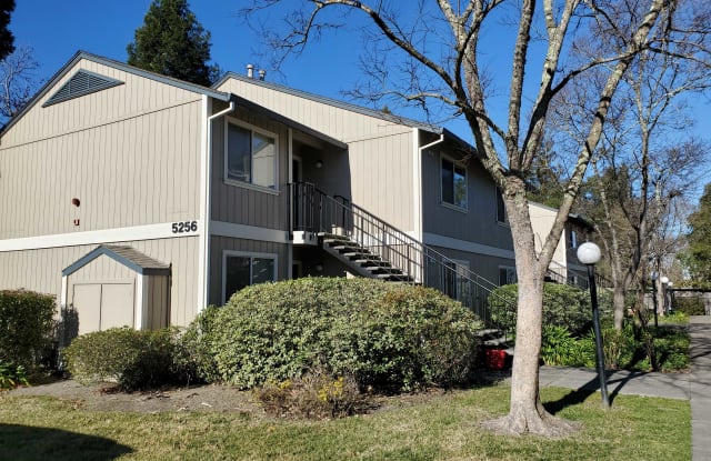 5256 Old Redwood Highway photos photos