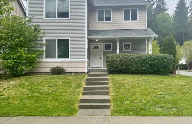 Delightful DuPont 3 Bedroom Home - 1389 Burnside Place, DuPont, WA 98327