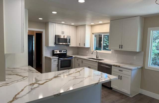 1628 S. Tuxedo Ave photos photos