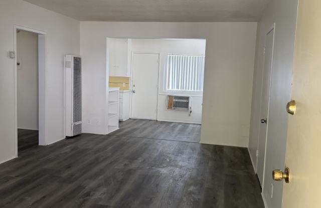 7319 Variel Ave photos photos 7319 Variel Ave photos photos