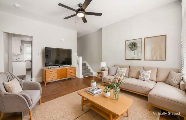 Bright 2BR Corner Townhome! Quartz, Stainless Steel & Private W/D | Pet Friendly! Gallery 1