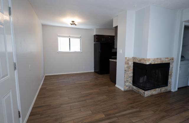 309 Whispering Sands Court SE - 1 Gallery 4