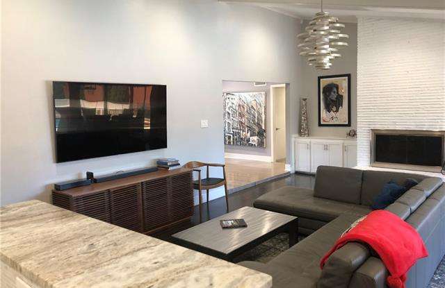 10808 Saint Michaels Drive Gallery 3