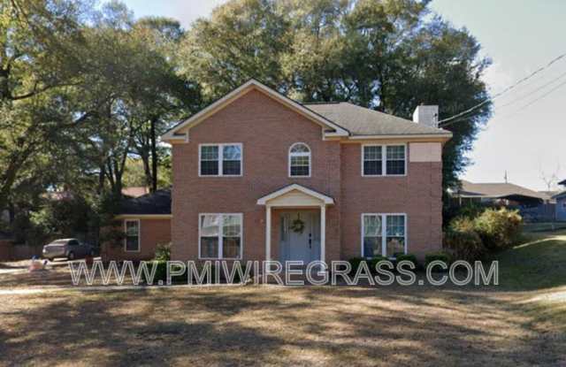 110 Chapelwood Drive photos photos