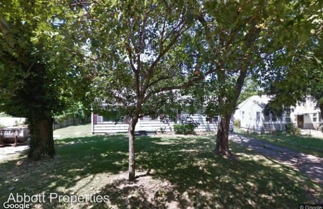 2318 South Hall Road - 2318 S Hall Rd, Independence, MO 64052