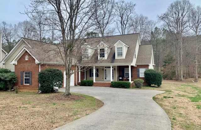 2645 Foxmore Circle Gallery 1