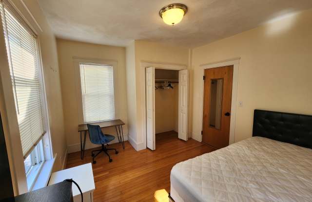 66 Brook St photos photos
