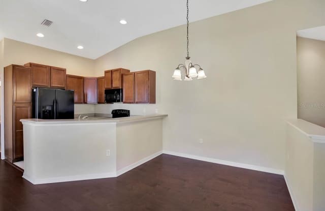 8837 MOONLIT MEADOWS LOOP Gallery 4