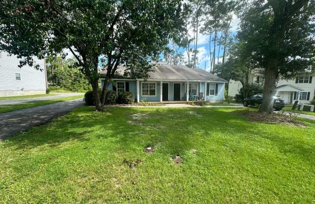 2BD/2B Duplex in Excellent Location!! photos photos