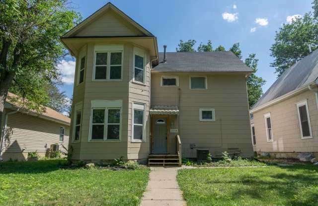 5 Bedroom House Available! photos photos