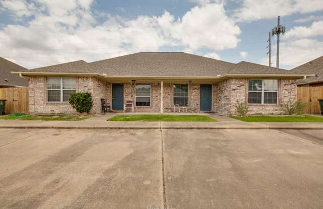 1621 Rock Hollow Loop - 1621 Rock Hollow Loop, Bryan, TX 77807
