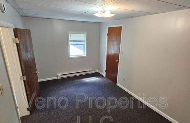 17-19 Avenue A. Gallery 4