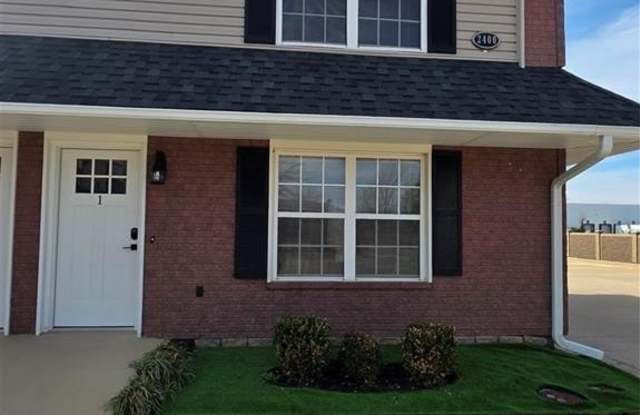 2400  SE Jayel  TER Unit #1 photos photos