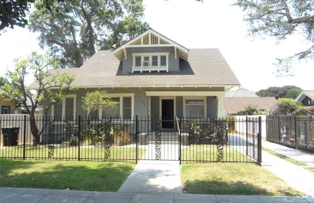Charming craftsman home located in the highly desirable Old Town Orange Historical District photos photos
